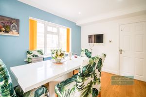 Photo 19- click for photo gallery